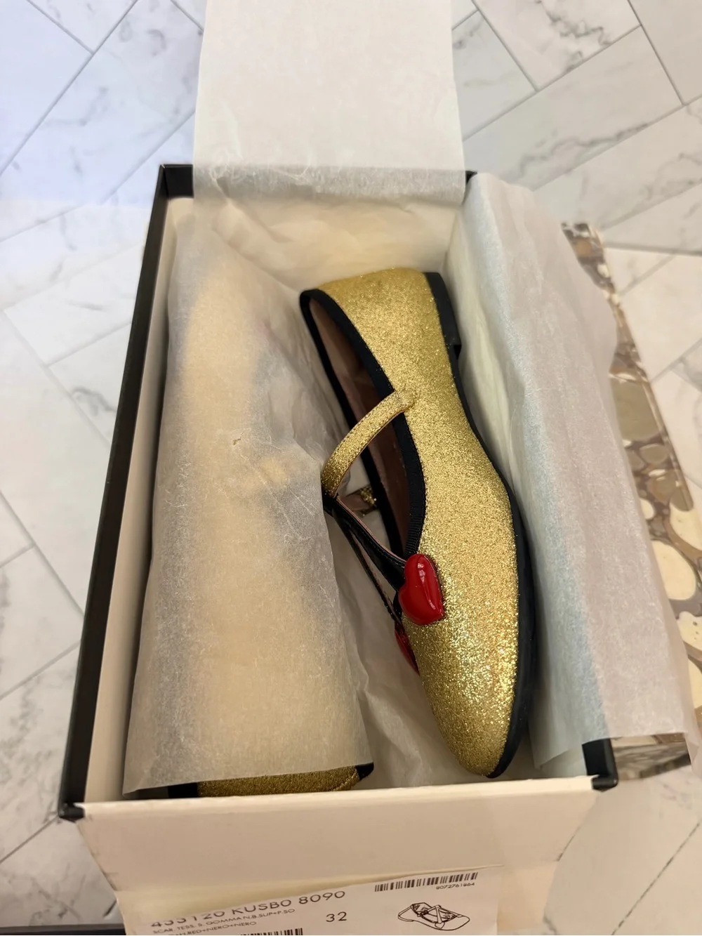 GUCCI Girls' Gold Glitter Heart Mary Jane Flats