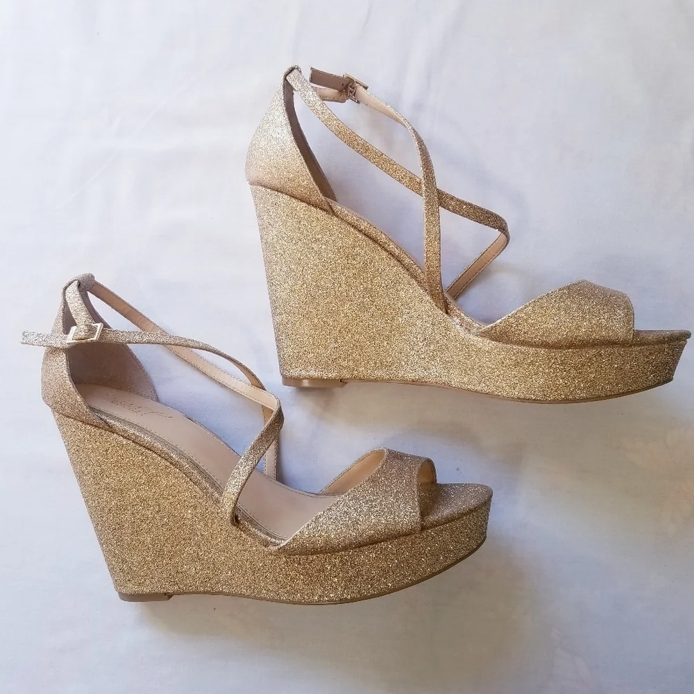 Badgley Mischka like new