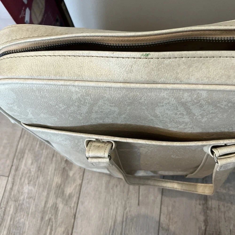 Vtg 1970s Beige Samsonite Silhouette Travel Carry On Luggage Tote Bag No Key