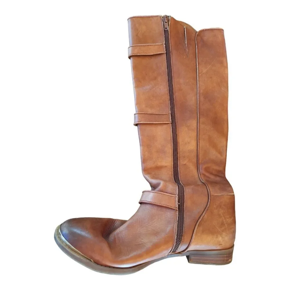 Gianni Bini Leather Knee High Riding Boots Cognac Brown Gold Buckles women's 6M