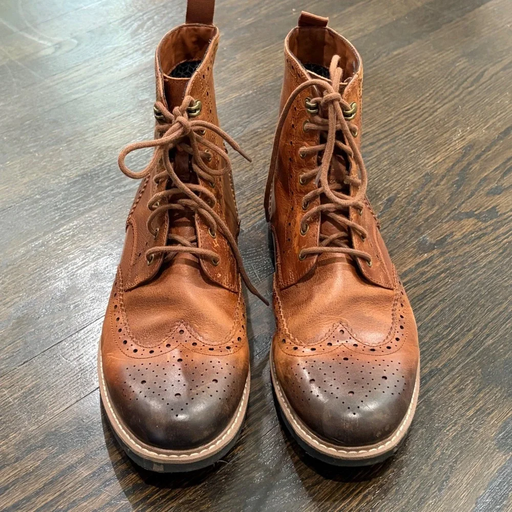 Clarks Batcombe Lord Boots Mens 10 Brown Leather Brogue Lug Sole Wingtip