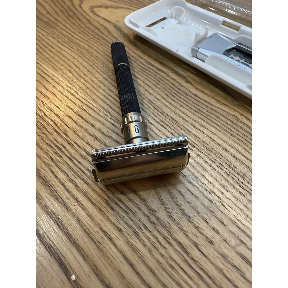 gillette collectors item its
