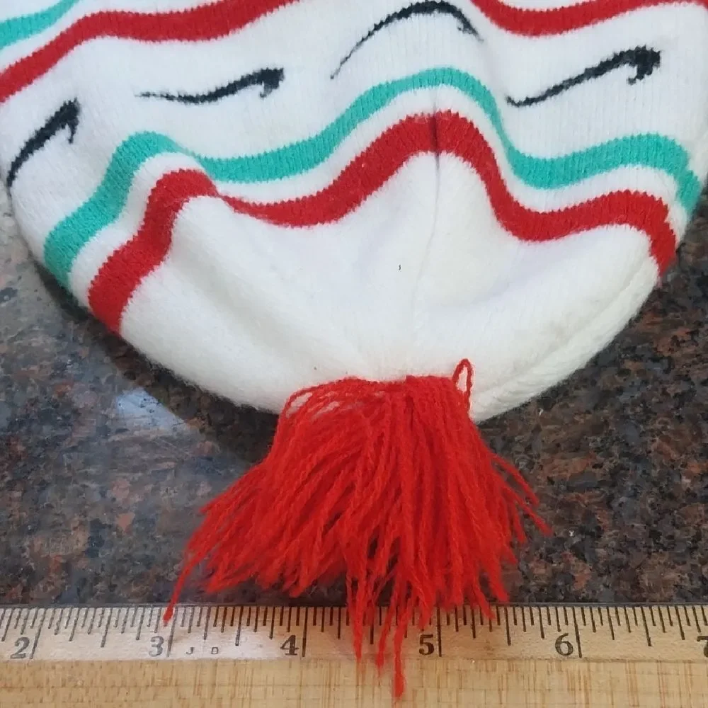 Nike beanie red
