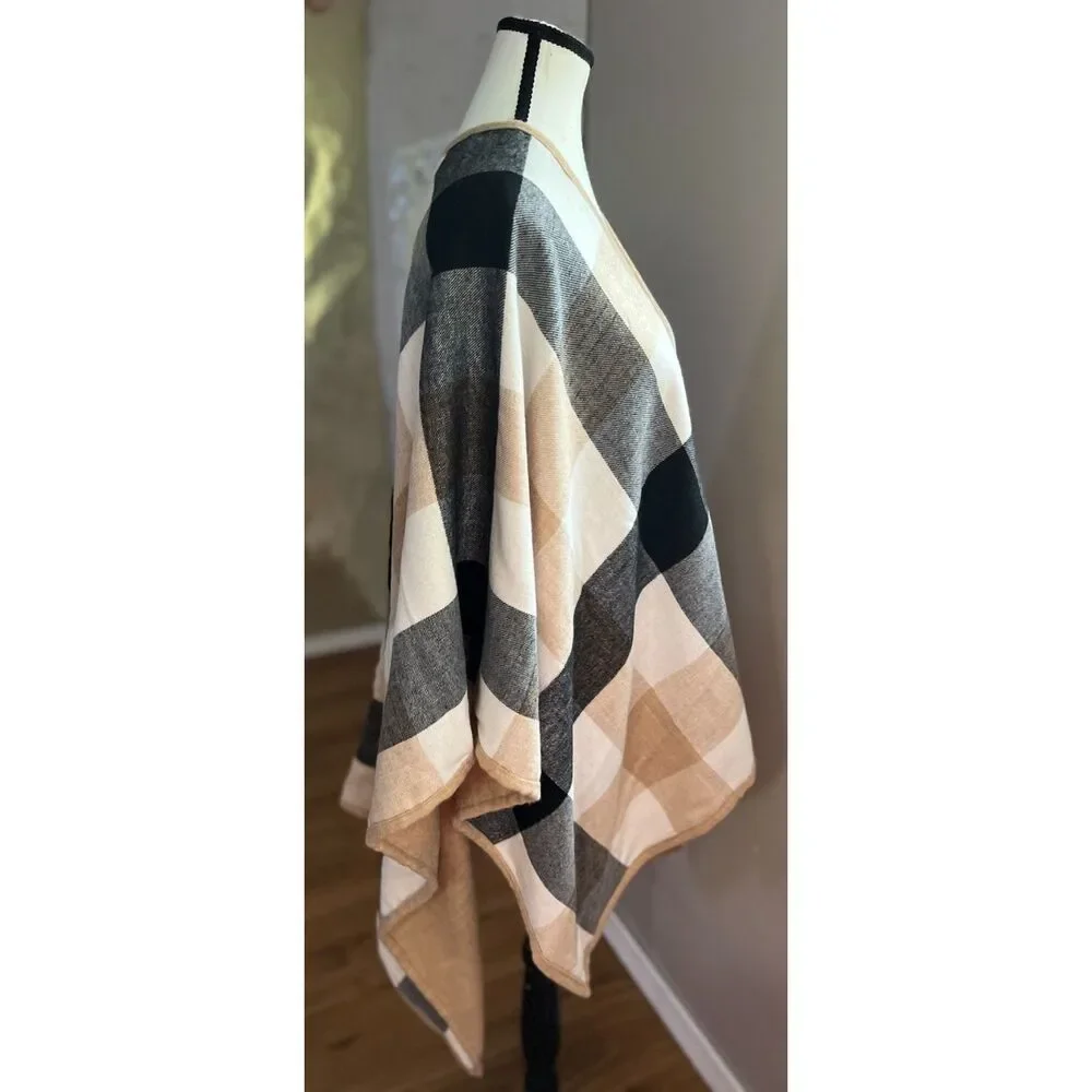 NWT Ann Taylor Open Front Poncho/Wrap. OS.