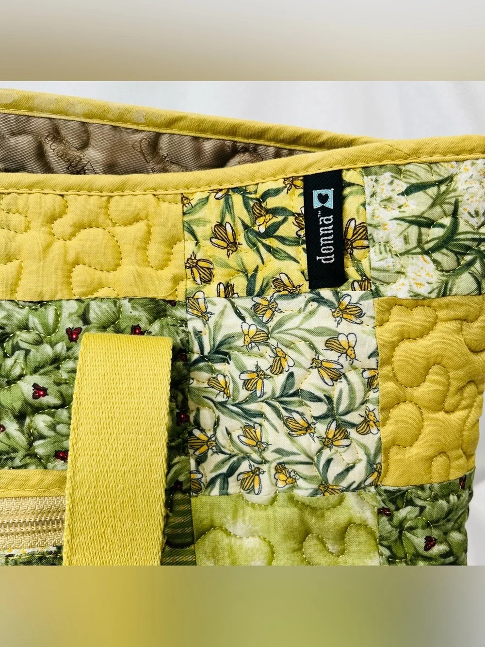 Donna stylish quilted