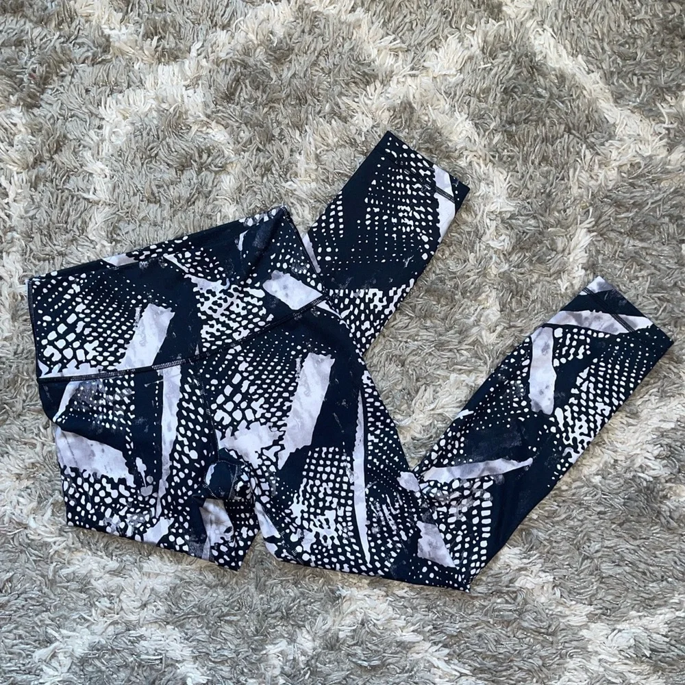 lululemon athletica lululemon wunder