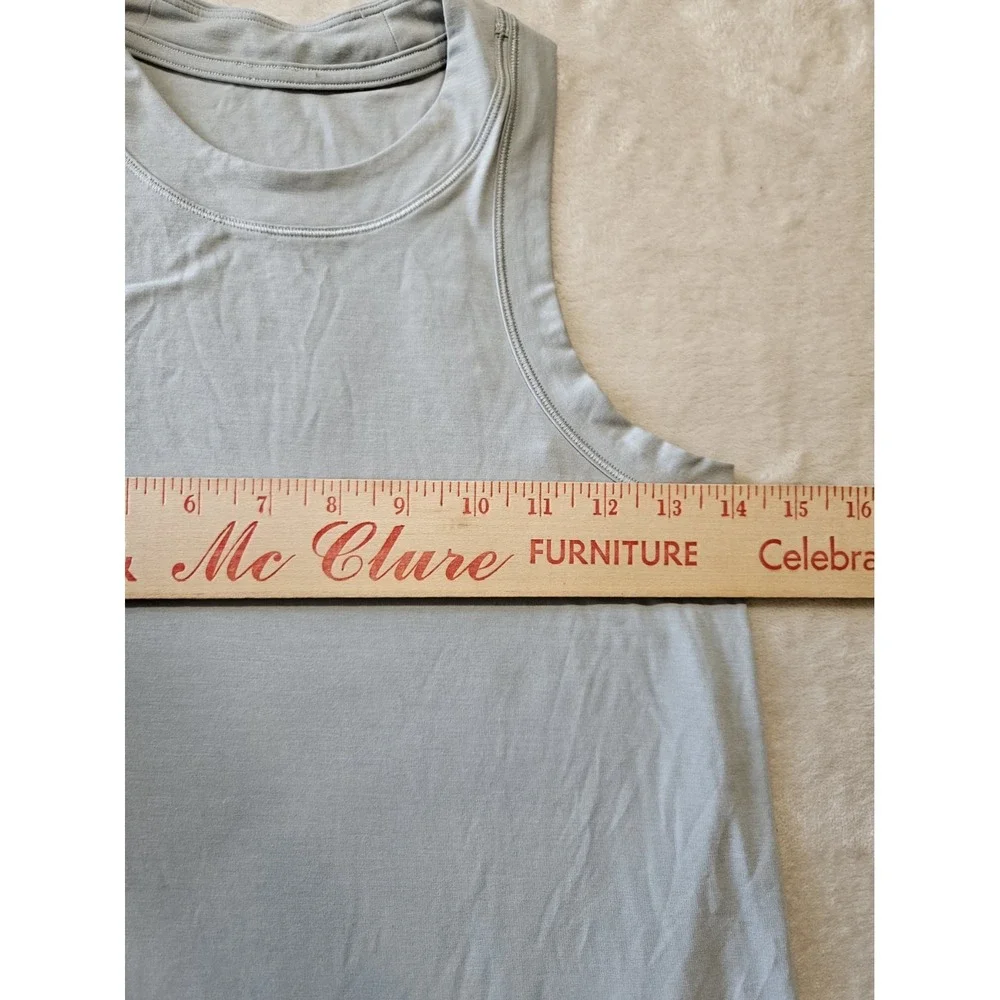 Lululemon Women's Racerback‎ Athletic Tank Top Sage Green Yoga Gym Workout Sz 4?