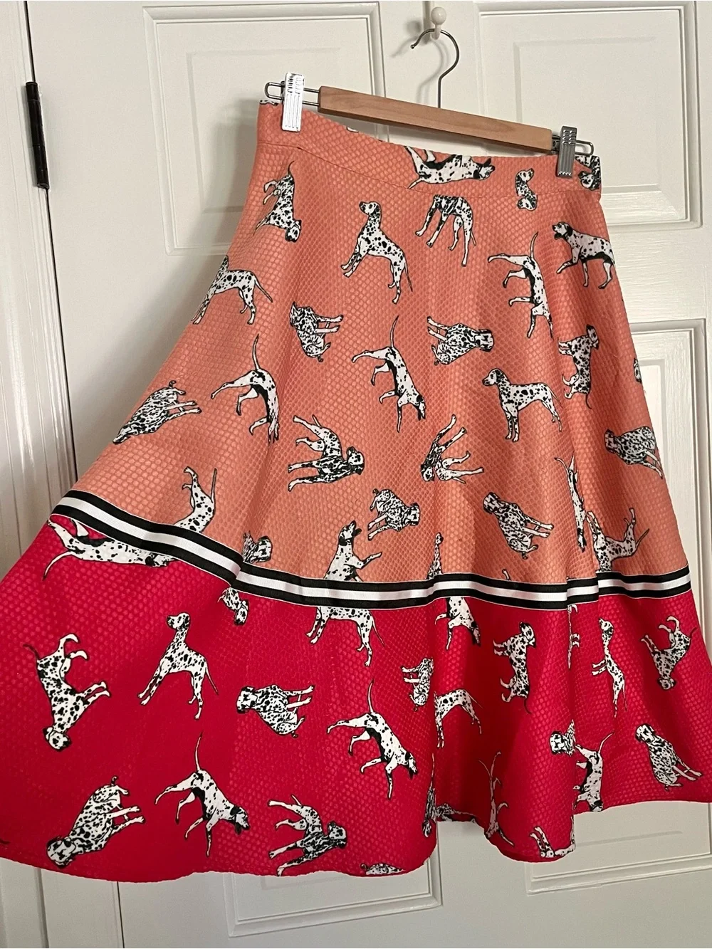Hutch line skirt