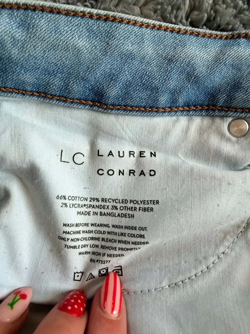 Lauren Conrad Boyfriend Jeans Size 2L Distressed Light Wash Normcore Capsule