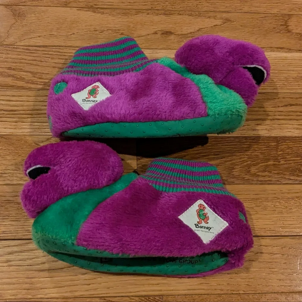 Barney dinosaur children