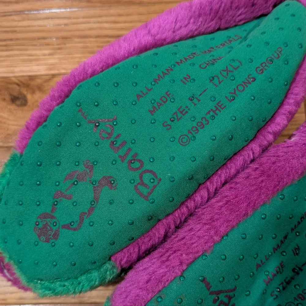 Barney dinosaur children