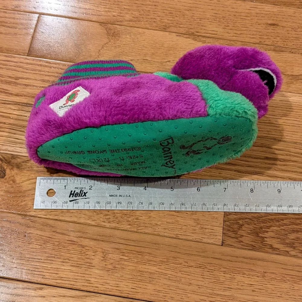 Barney dinosaur children
