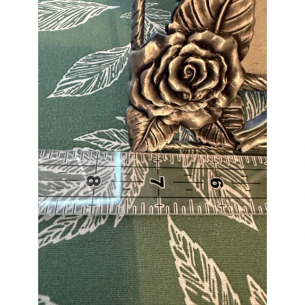 Unbranded ornate pewter