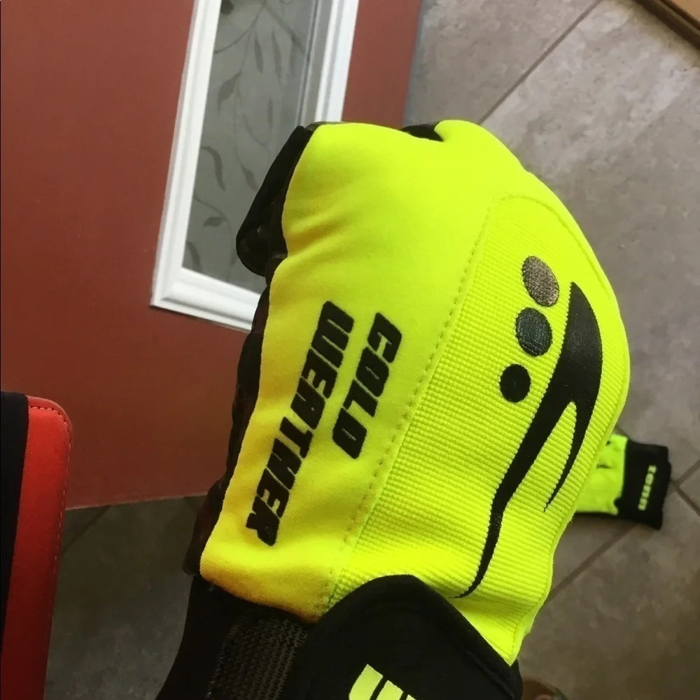Tenn/Nike design resist
