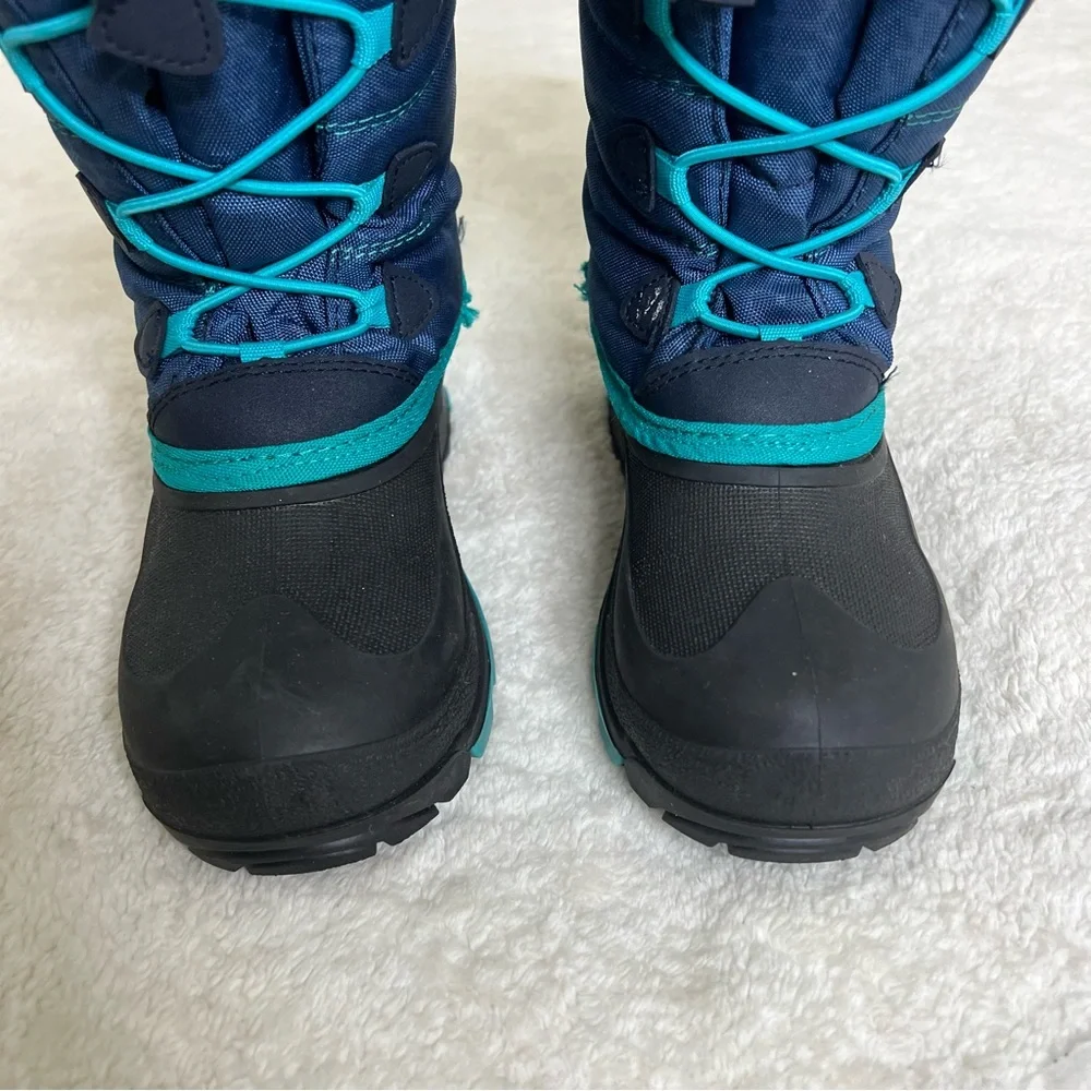 Kamik snow boots blue size 3