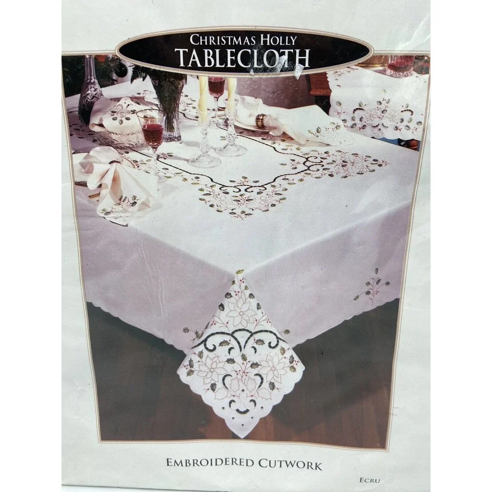 Christmas Holly Tablecloth & Napkins Vintage‎ Embroidered Cutwork Oblong 66
