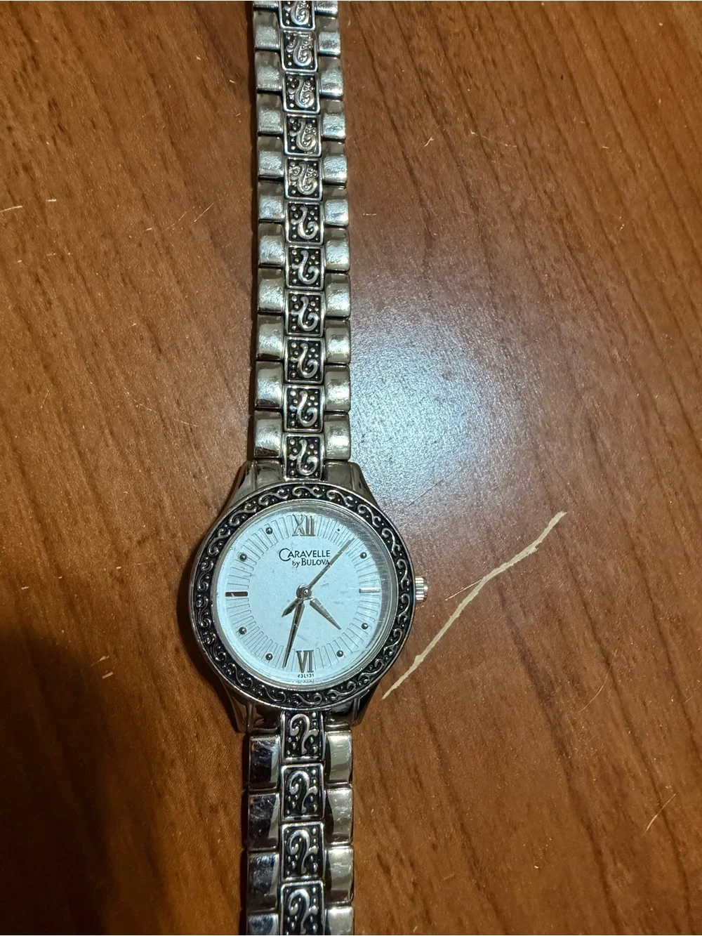 Caravelle chic women