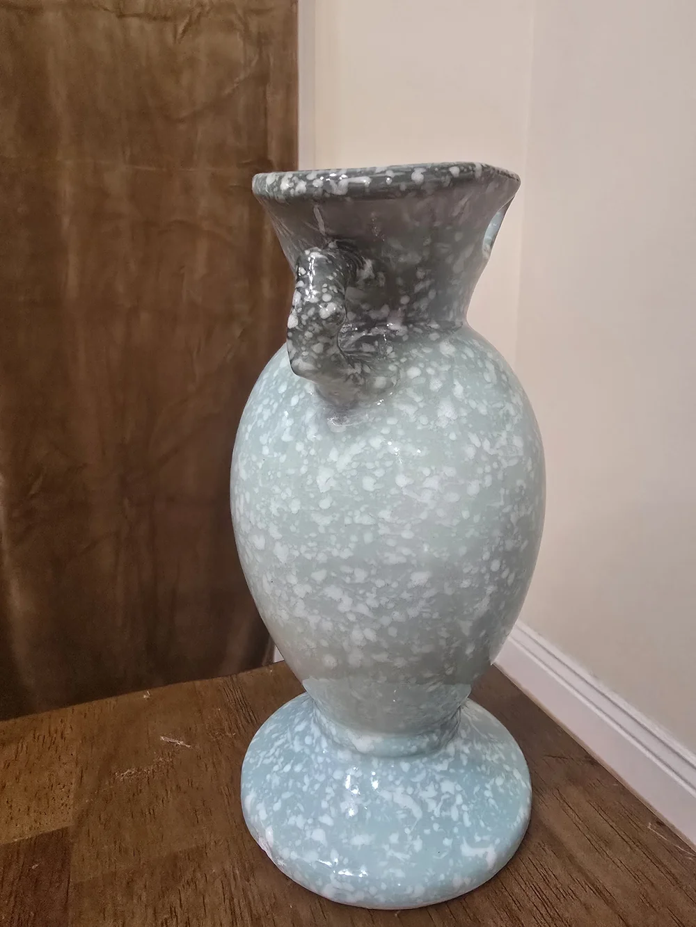 Hull Pottery this vintage