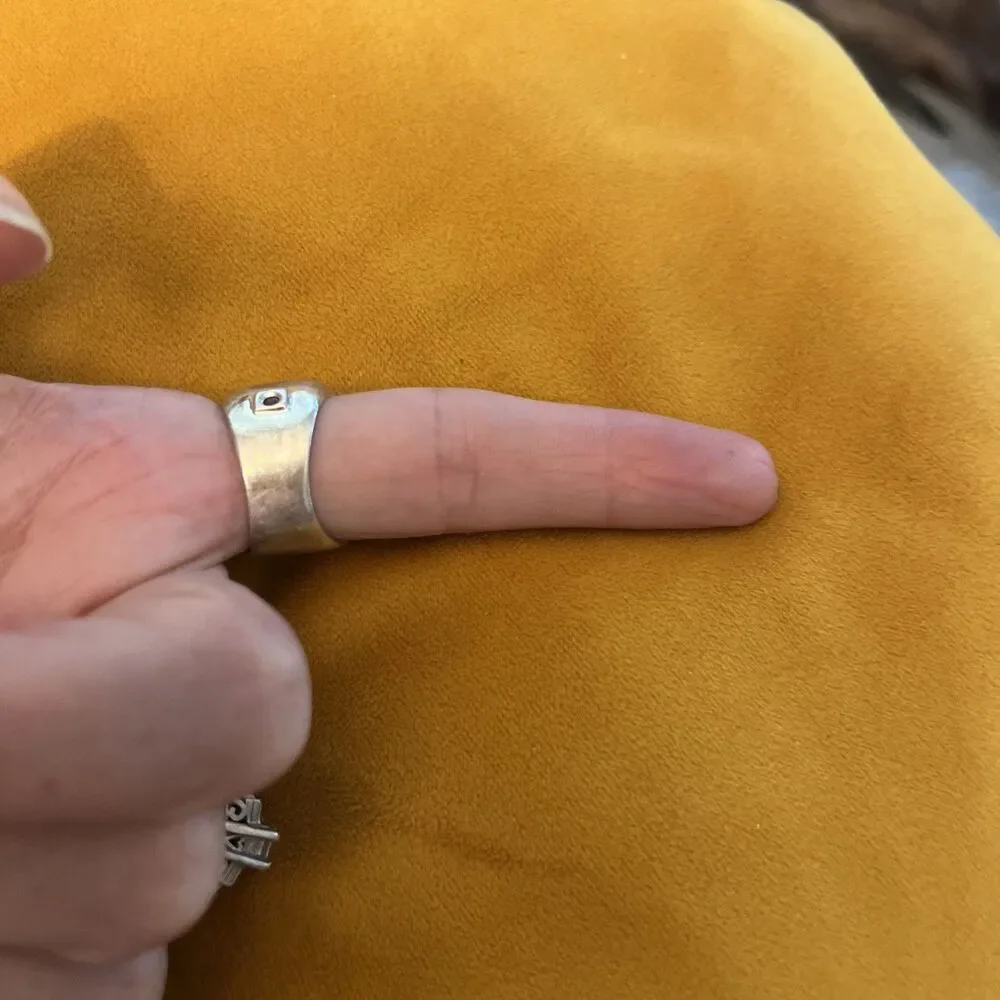 Elle trademark sz