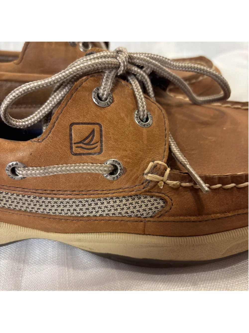 Sperry step onto