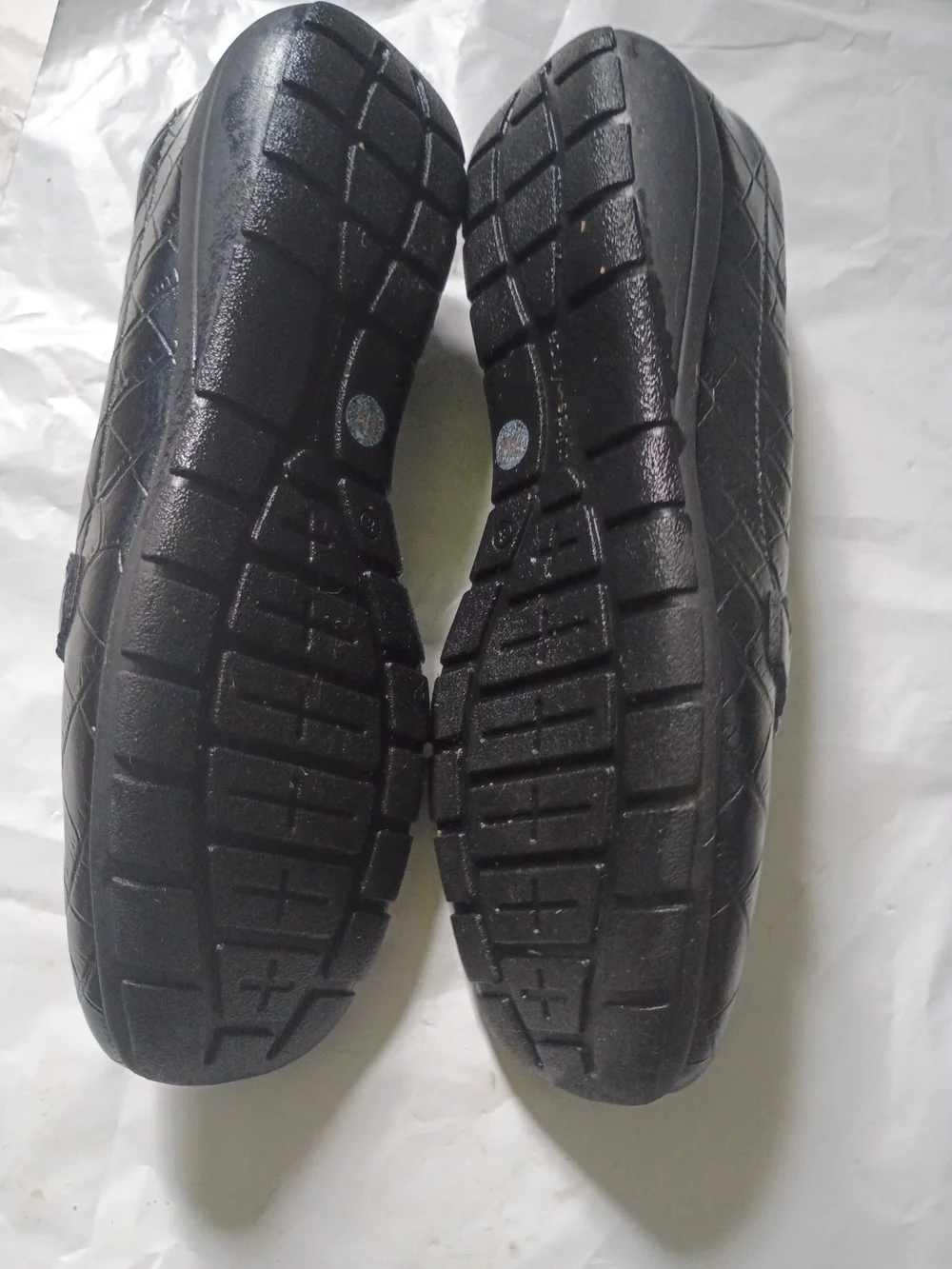 Esprit Women’s Black Croc-Embossed Loafers - Size 8