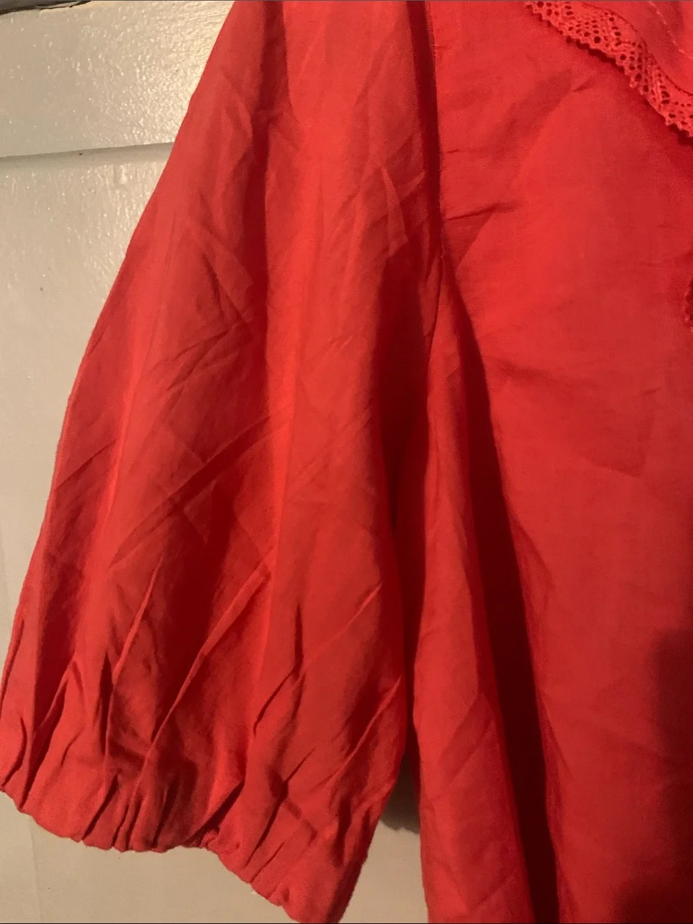 Old Navy looks feminine red
