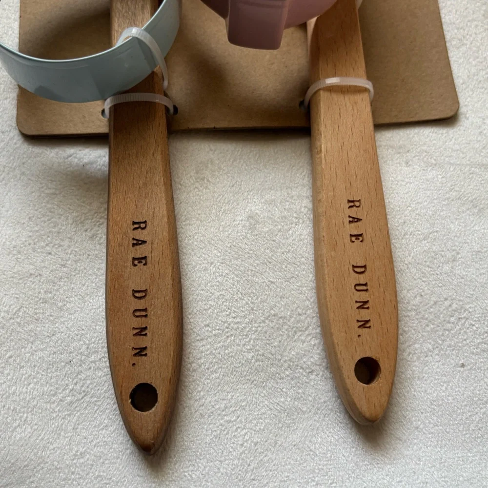 Rae Dunn Easter White/Brown Spatula‎ Set with Cookie Cutters