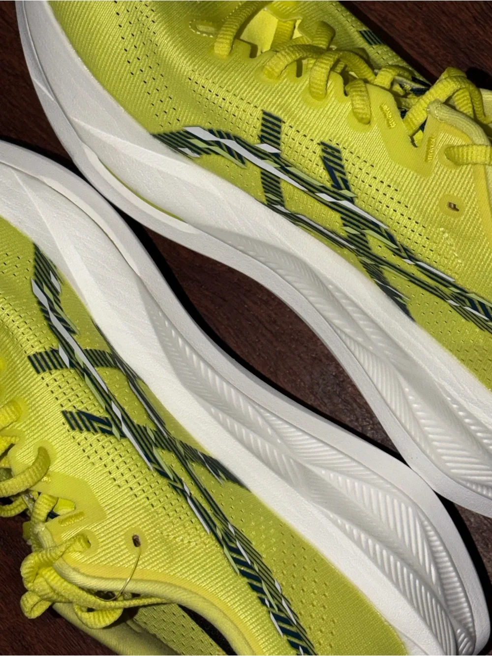 Asics 🟡brand new