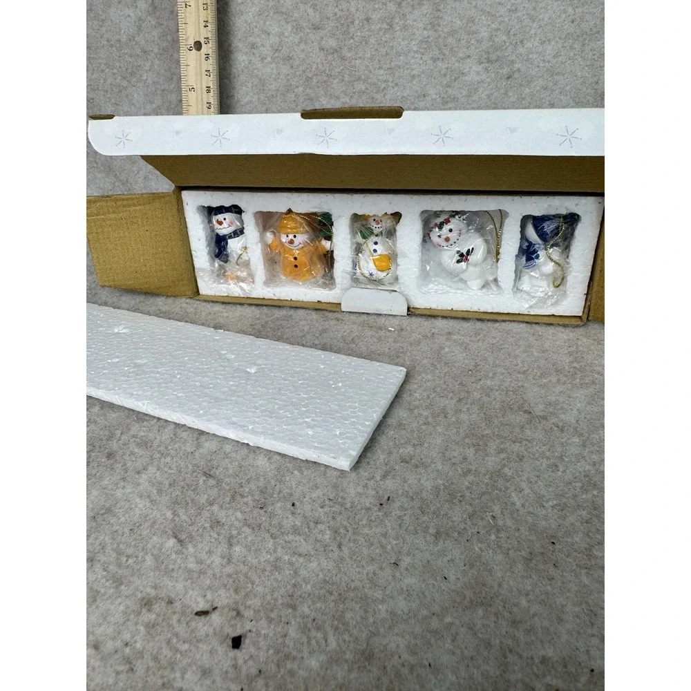 Snowman Gathering Mini Ornaments Set Ceramic Christmas Holiday‎ Collection