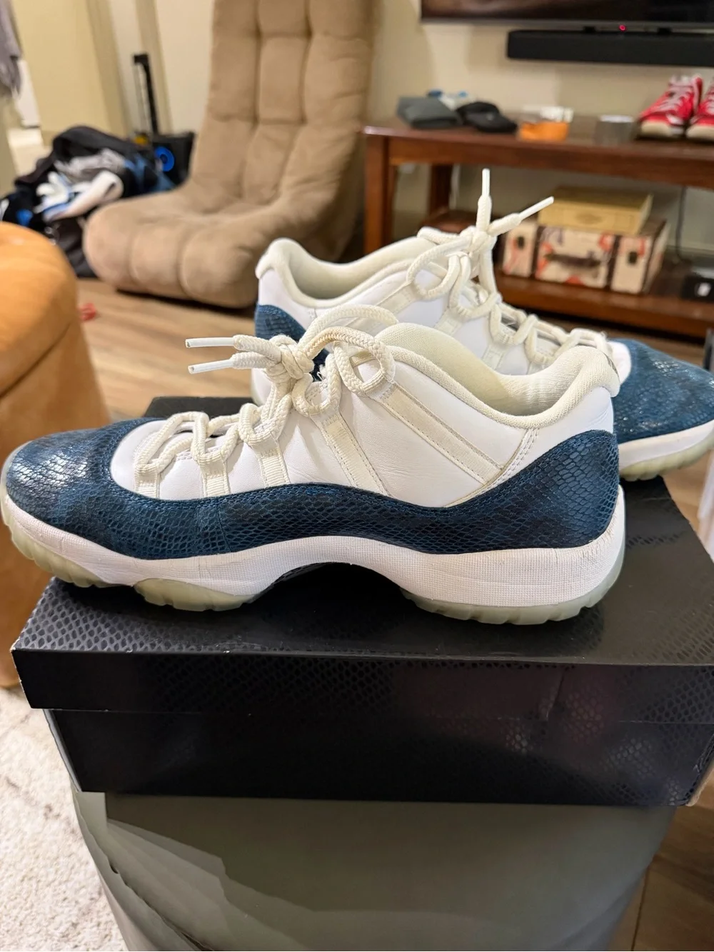 Air Jordan 11 size 12 (Low Navy Snakeskin 2019) CD6846-102