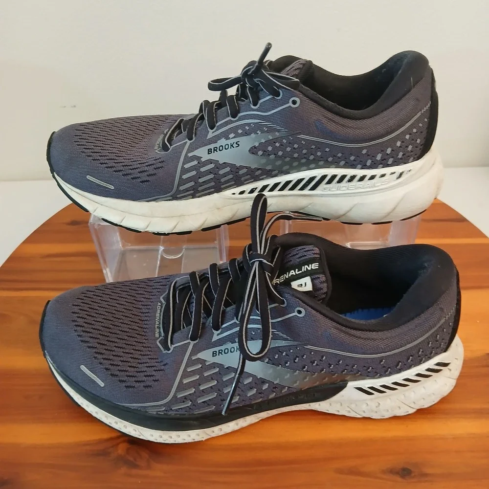 Brooks‎ Adrenaline GTS 21 Mens 8 Grey Running Shoes Sneakers 1103491D093