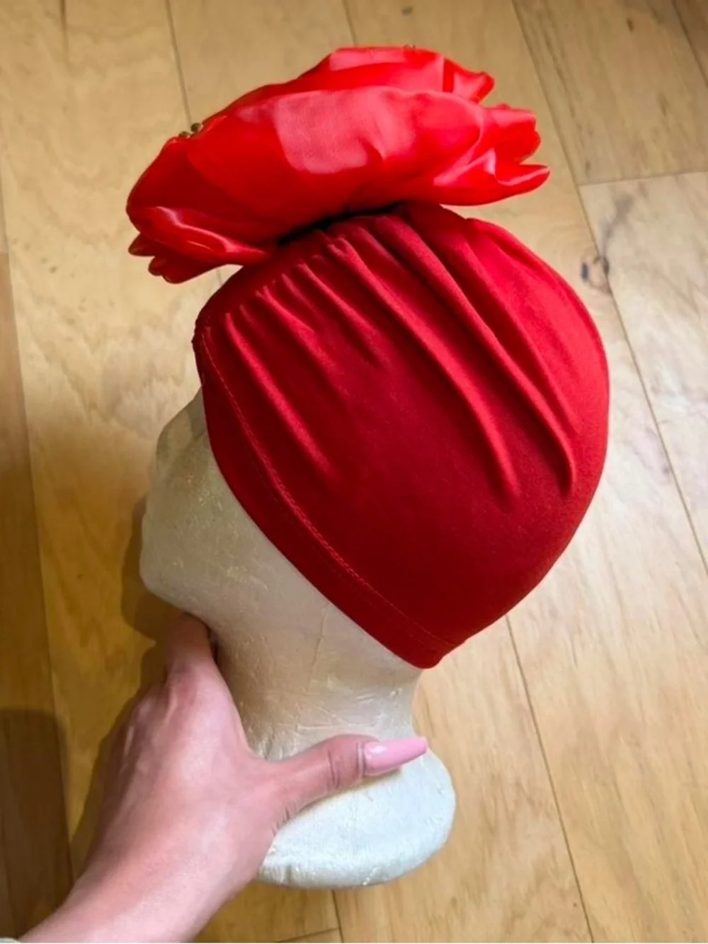 N/A elegant red