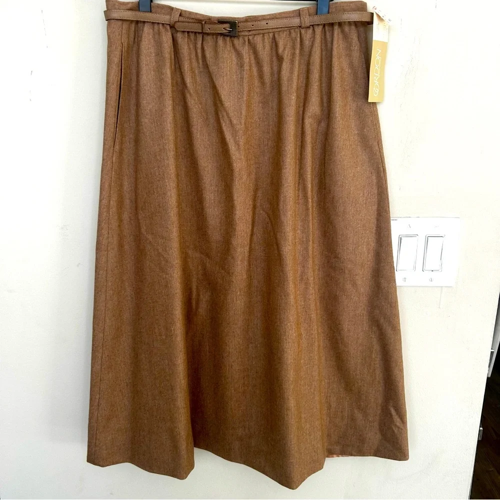 NWT vintage Gordon Talbots Beige Wool Skirt with belt.  Size 10-12