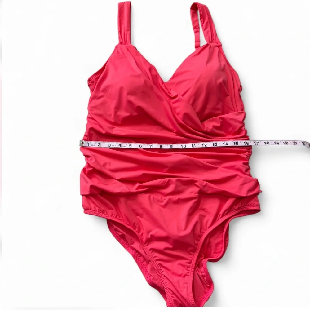 Jantzen red tummy