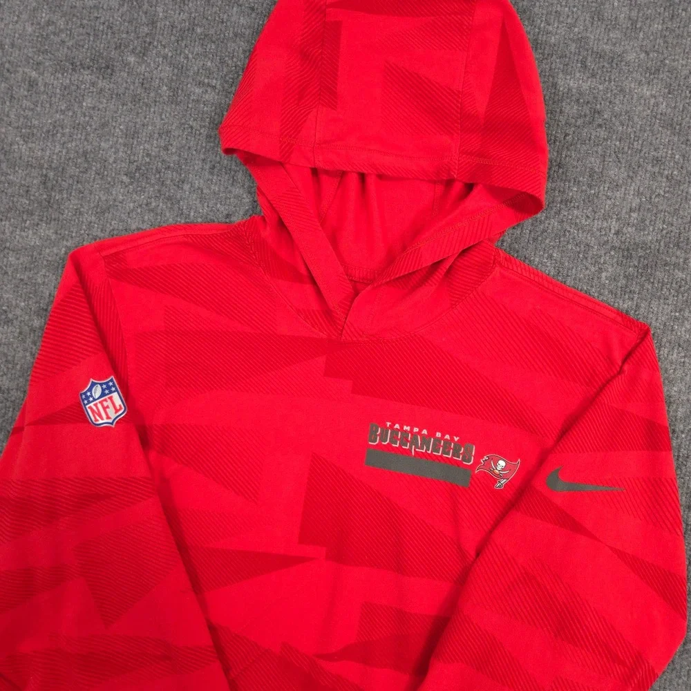 Nike Tampa Bay Buccaneers T Shirt Hoodie Mens Small Red‎ Geometric NFL On Field
