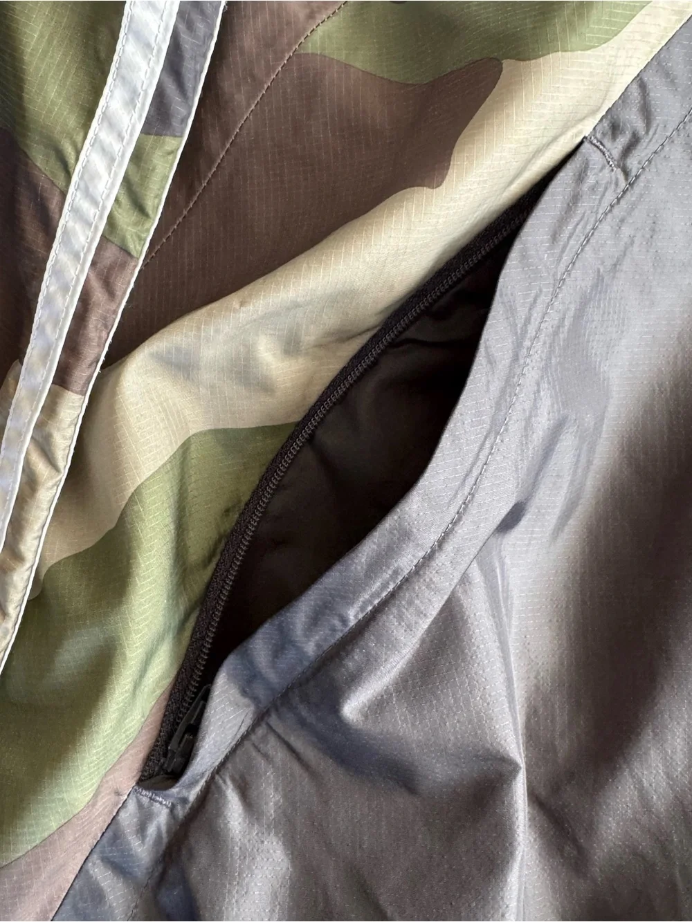 adidas hooded windbreaker