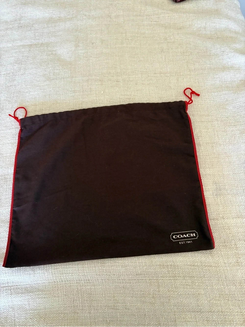 Coach set burgundy