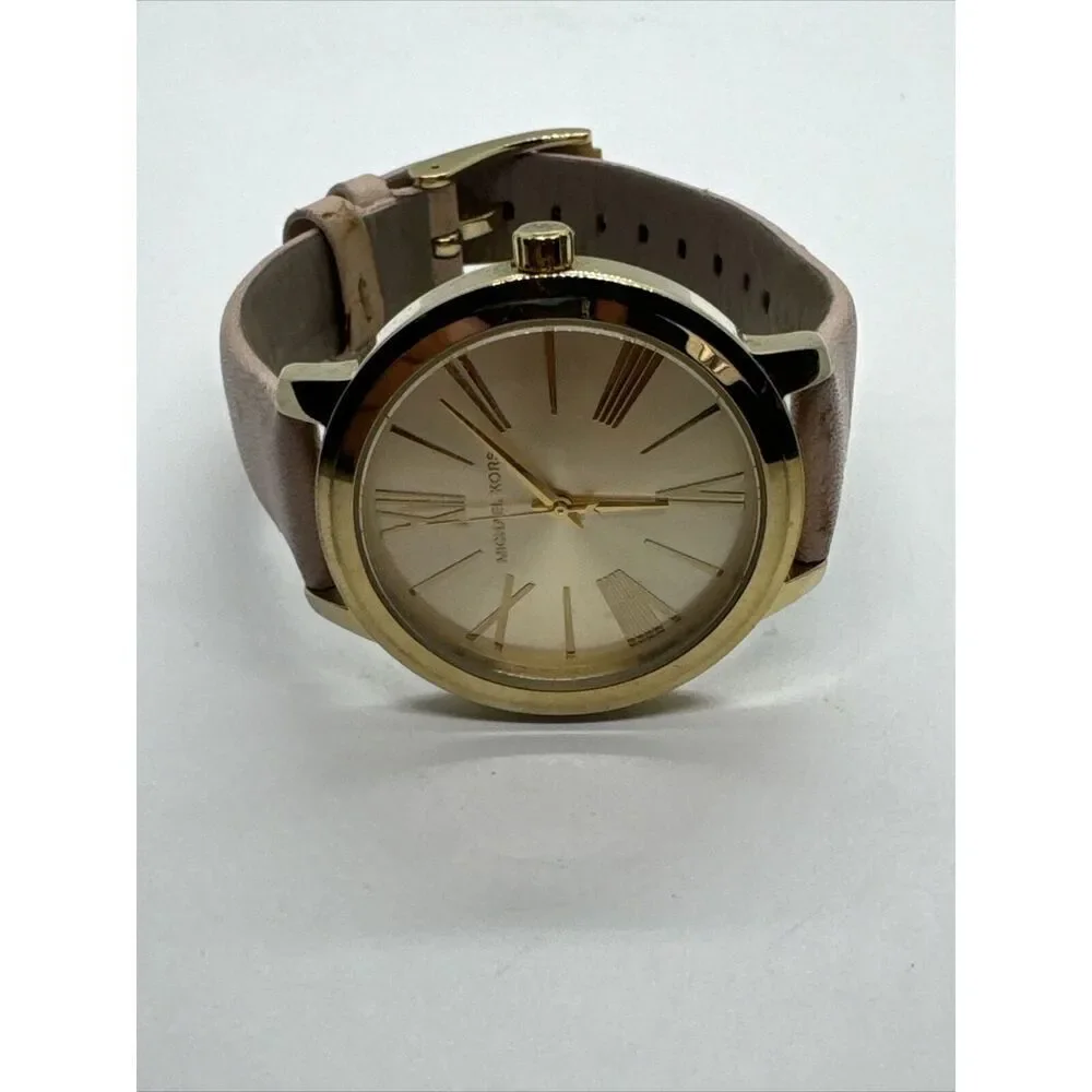 Michael Kors Hartman MK2558 Women's Pink Leather Analog Dial Quartz Watch JNA683