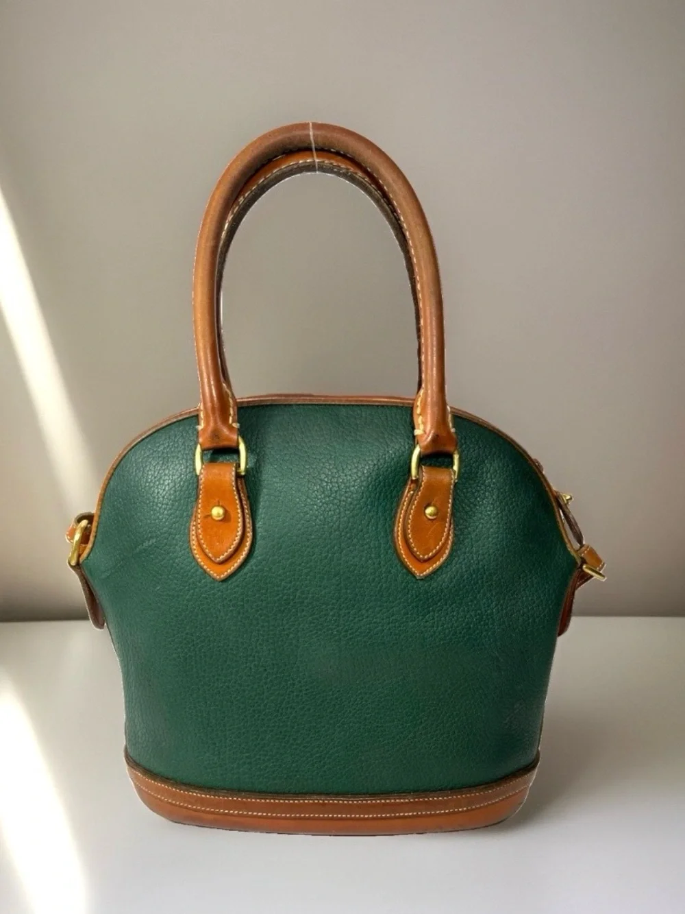 Dooney & Bourke #3951 classic