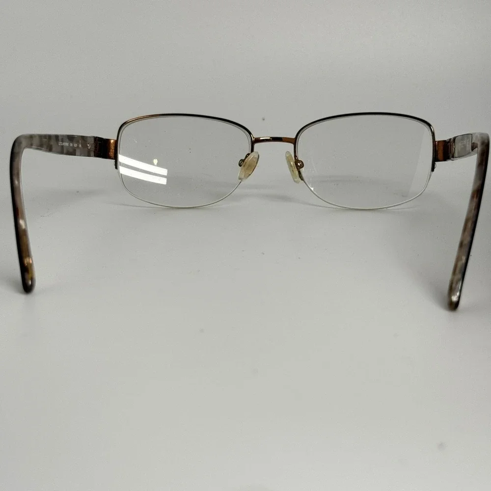 Liz Claiborne liz claiborne