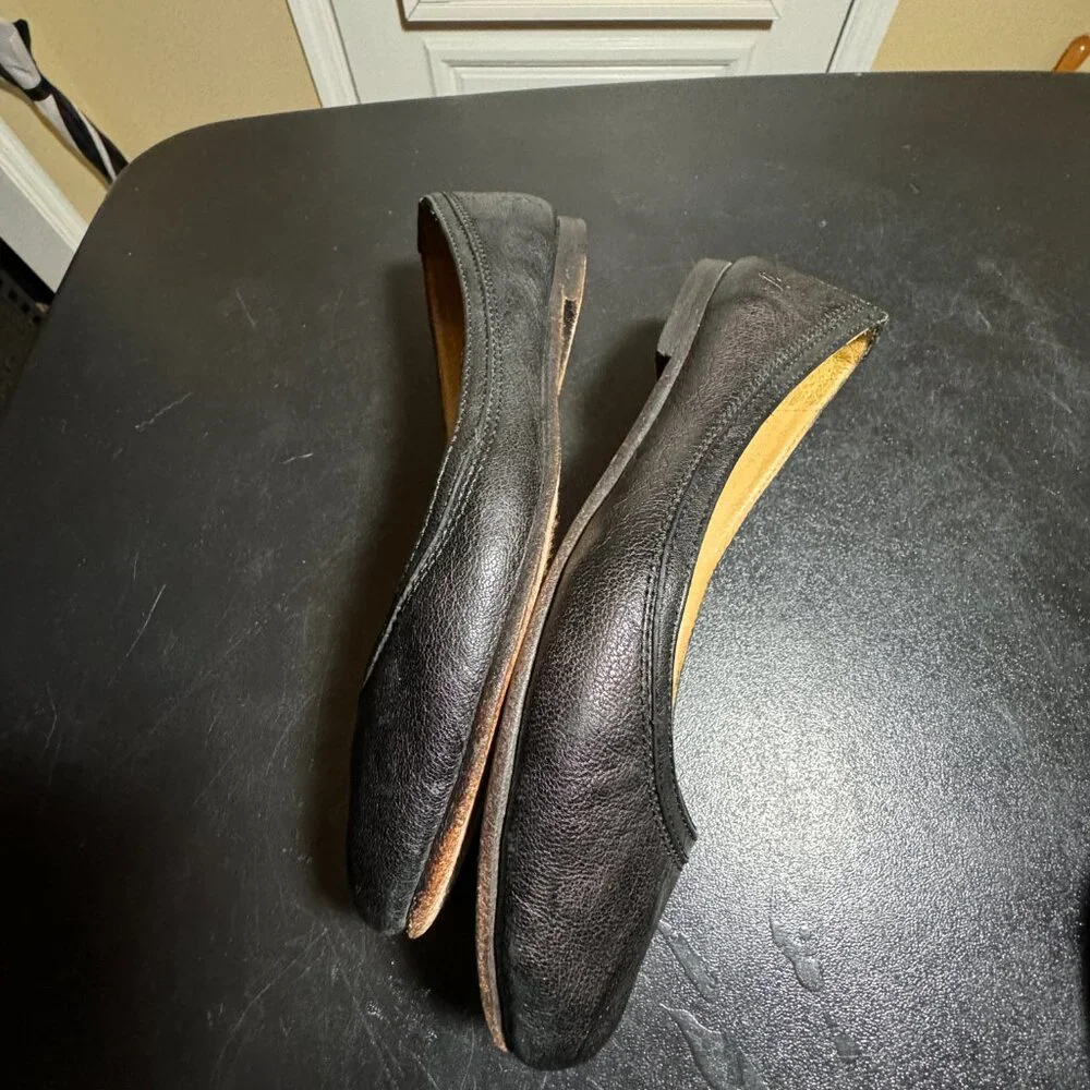 Frye Carson ballet flats black size 6.5