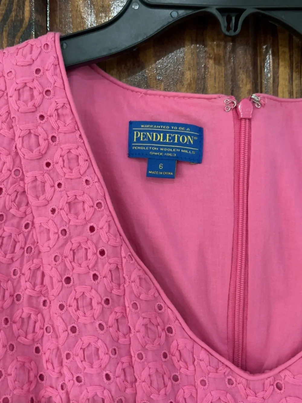 Pendleton pink eyelet