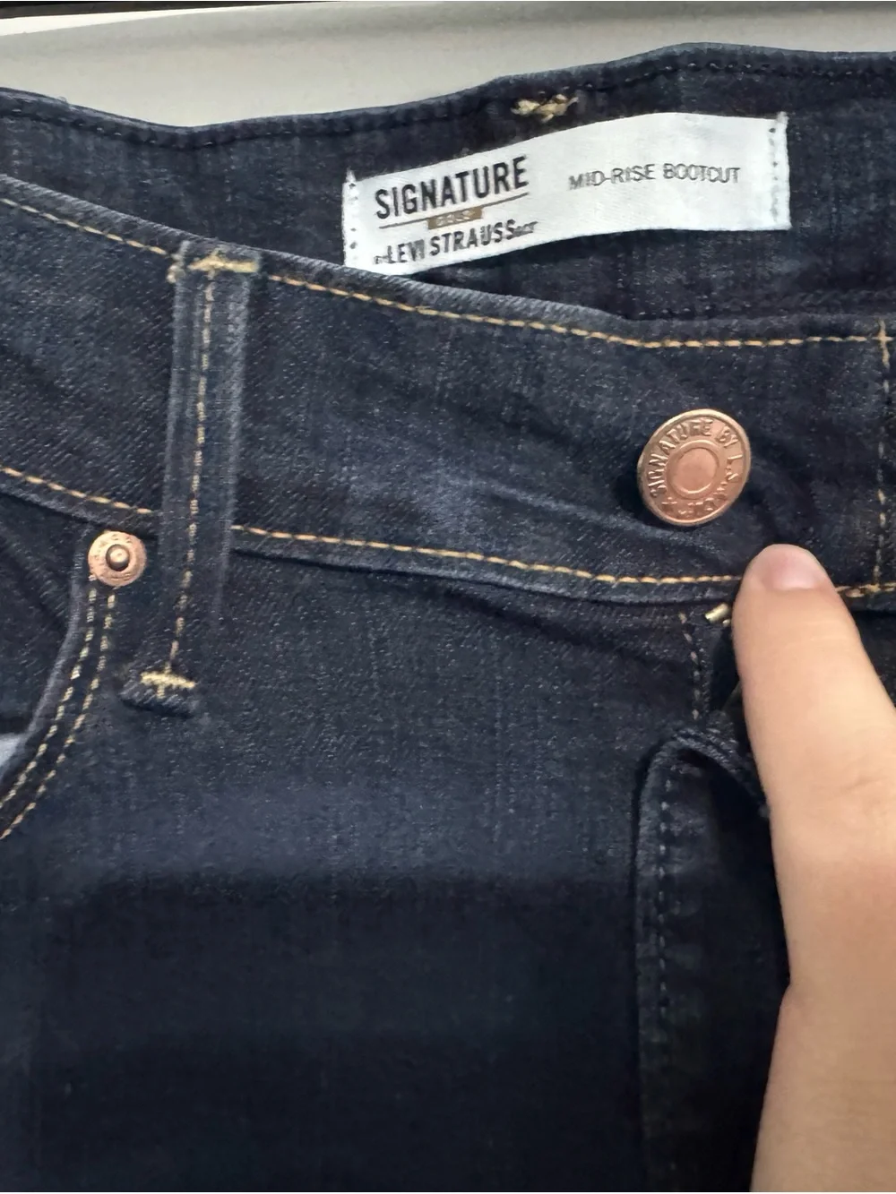 Signature by Levi Strauss three pairs
