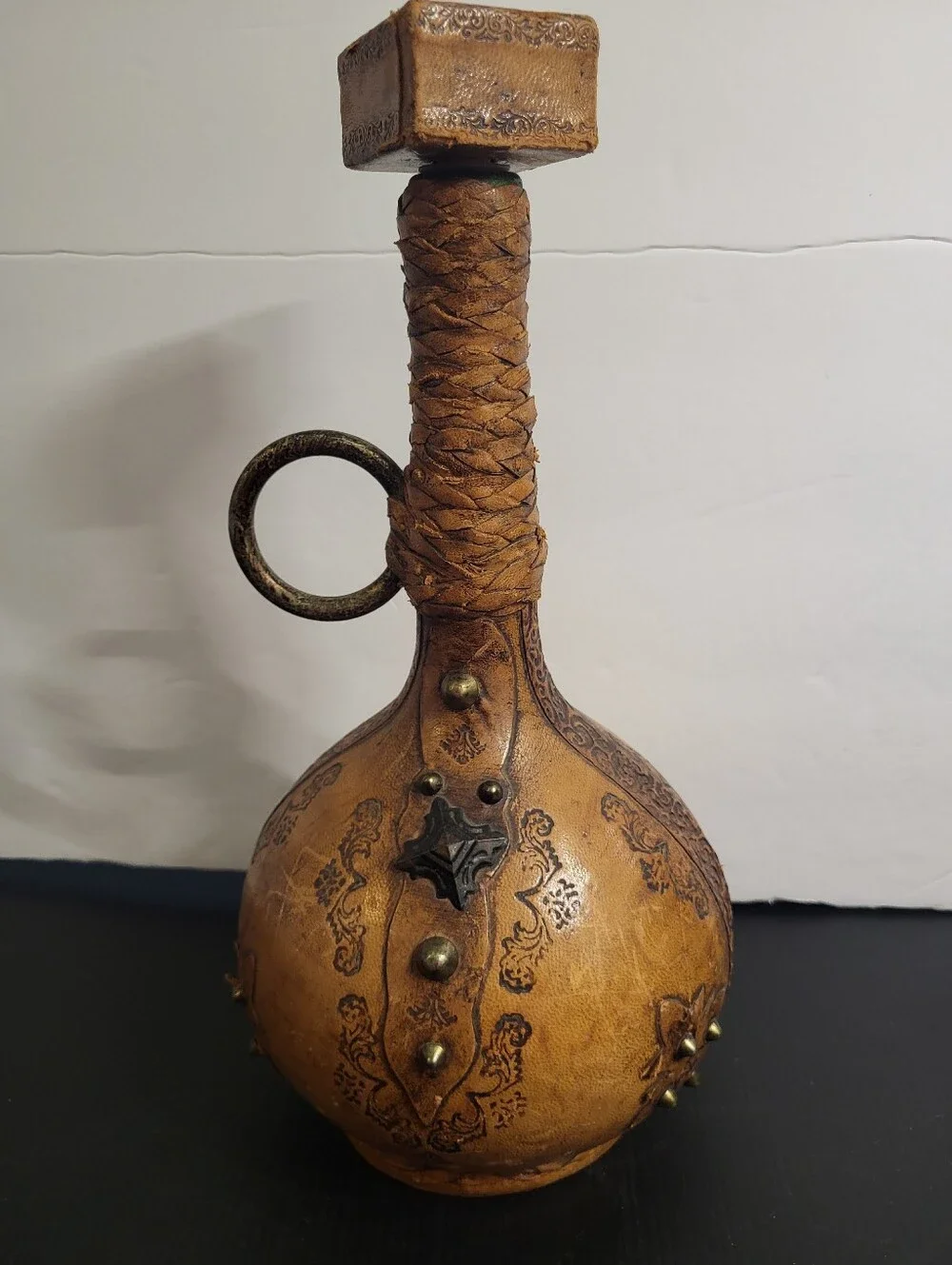 N/A handcrafted rustic