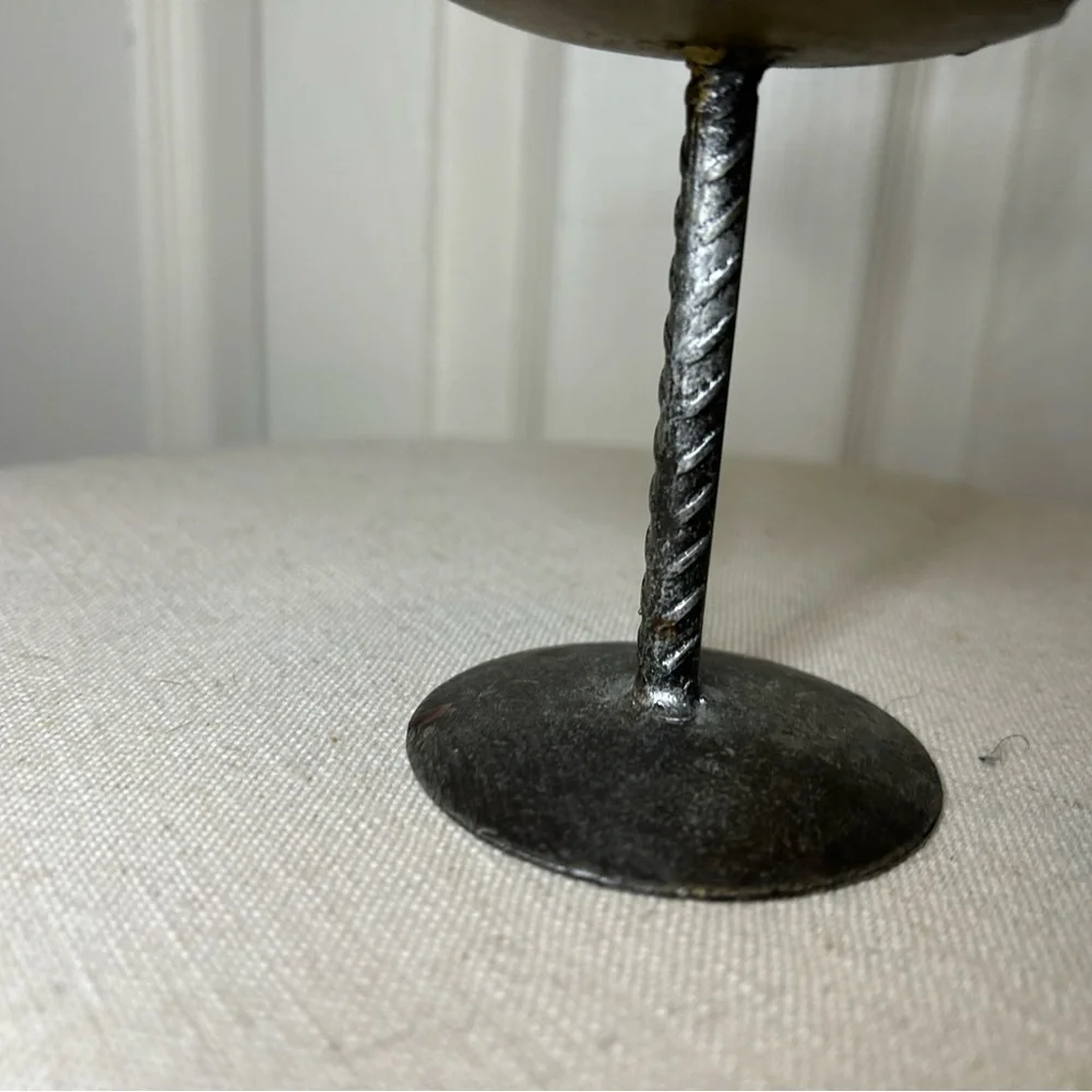 Silver Metal Votive Candle Holder With Round Base Removable Wire Mesh Surround