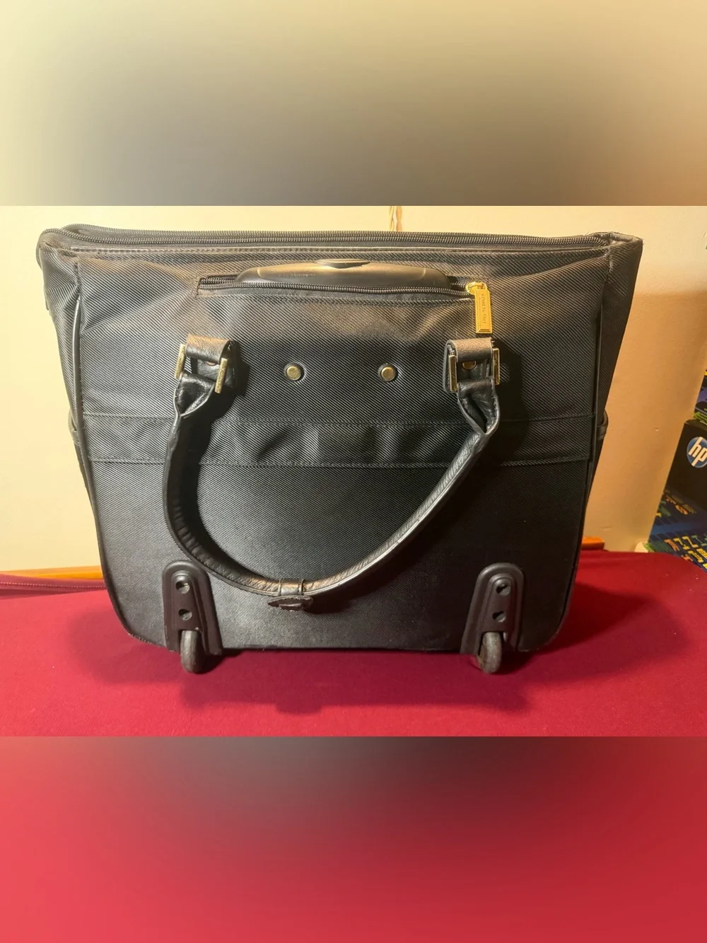 Kenneth Cole Reaction Black Men's Briefcase with Gold Accents