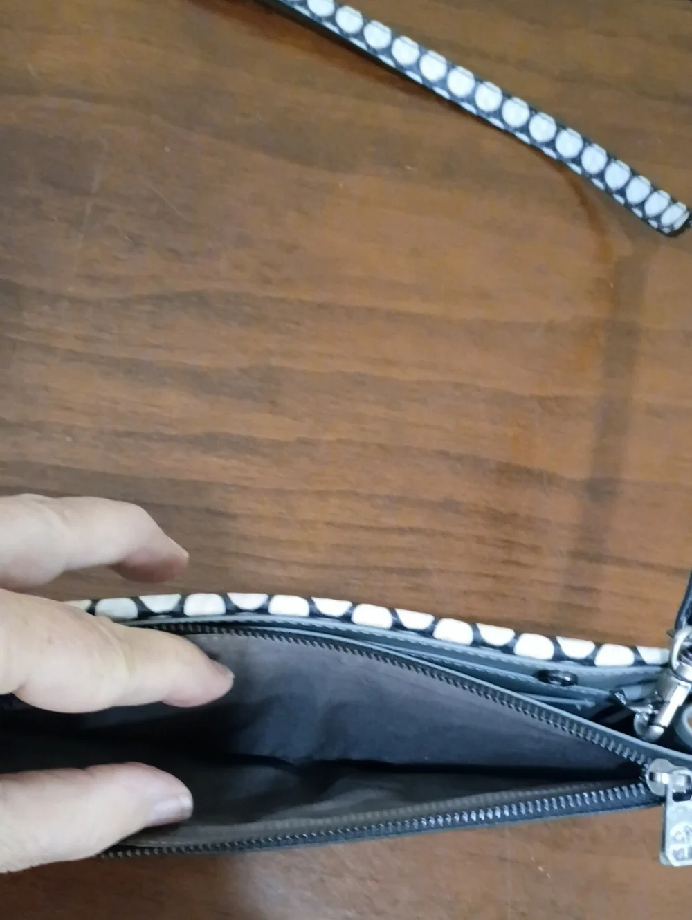 Decke this wallet
