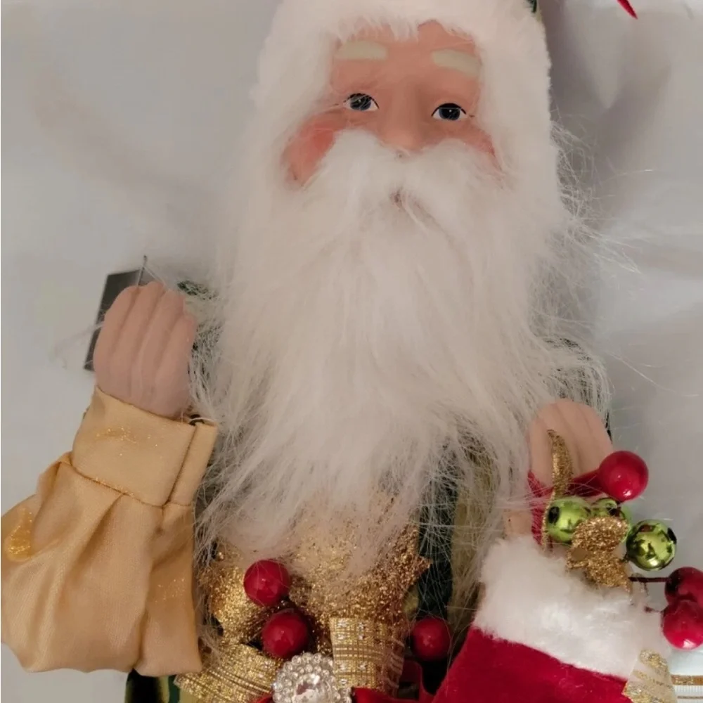 Rachel Zoe charming santa