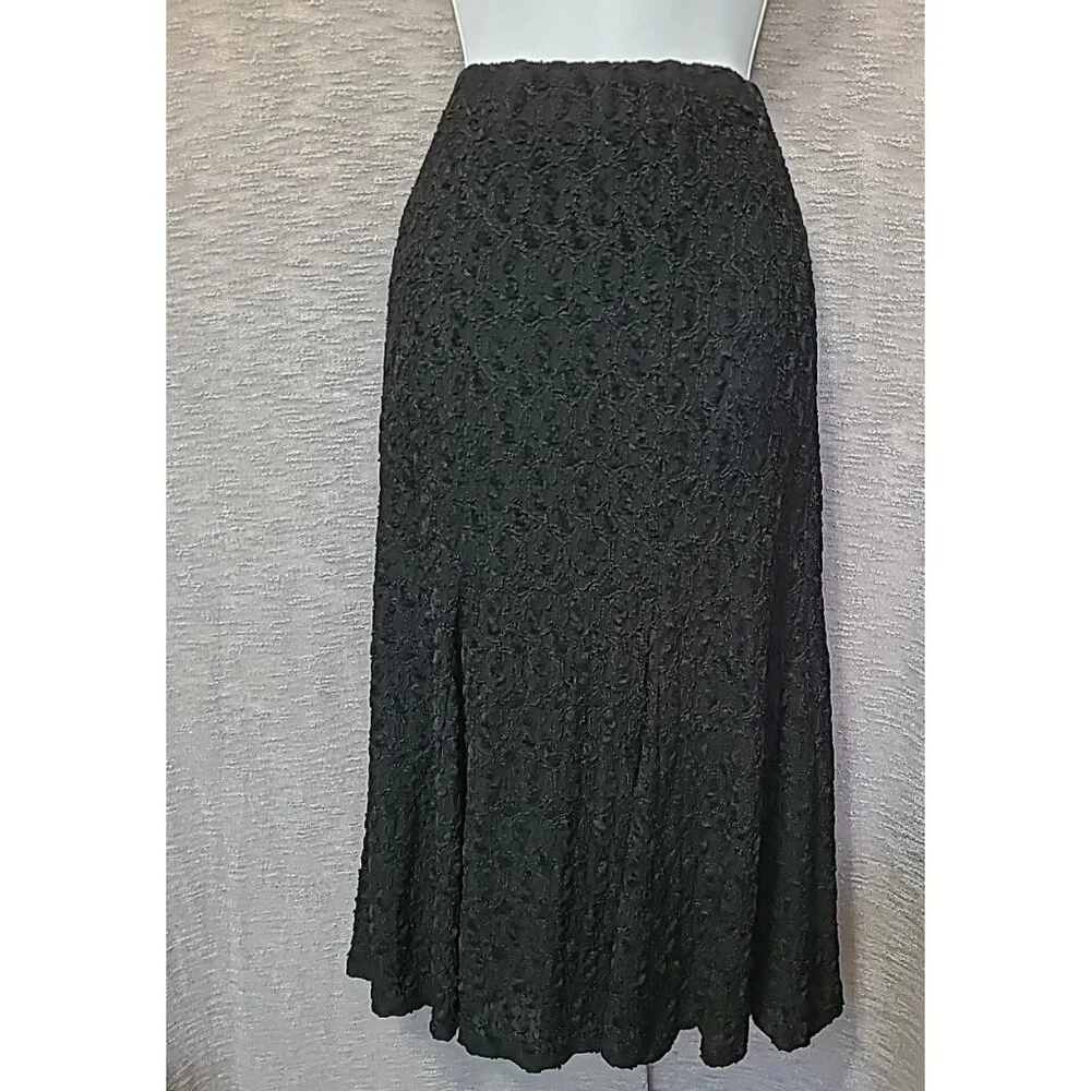 600 West Skirt Womens Black‎ Lined Midi A Line Gored Textured Lace Overlay Dark
