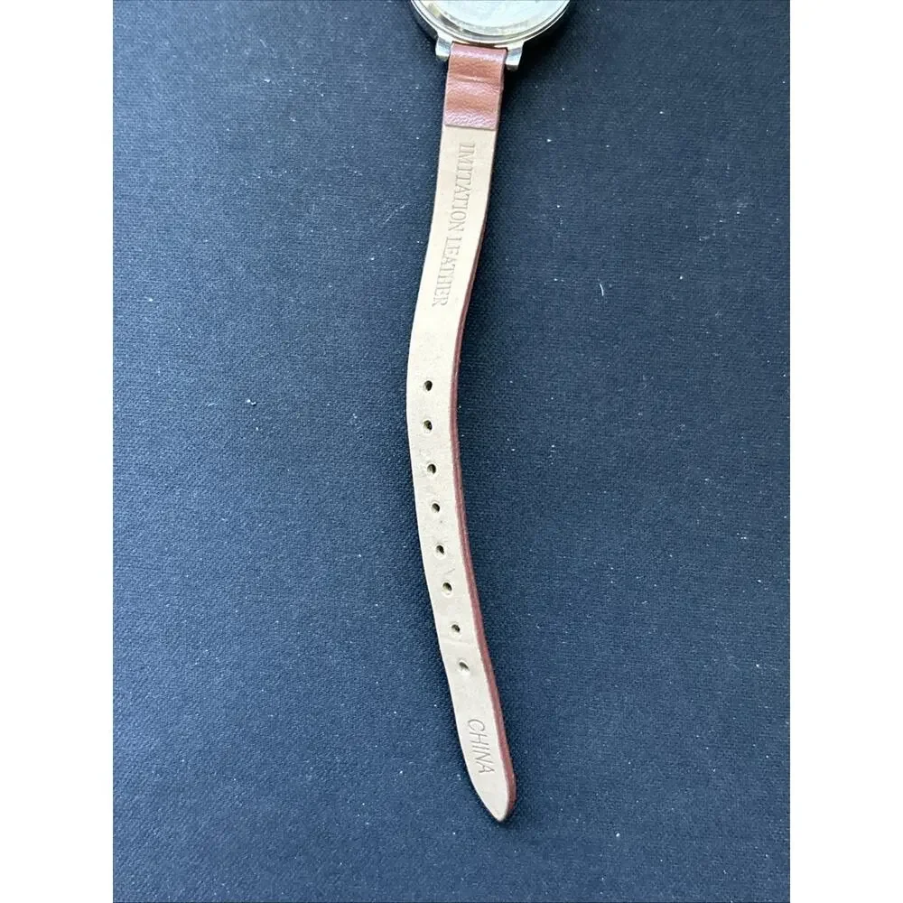 Unbranded this silver